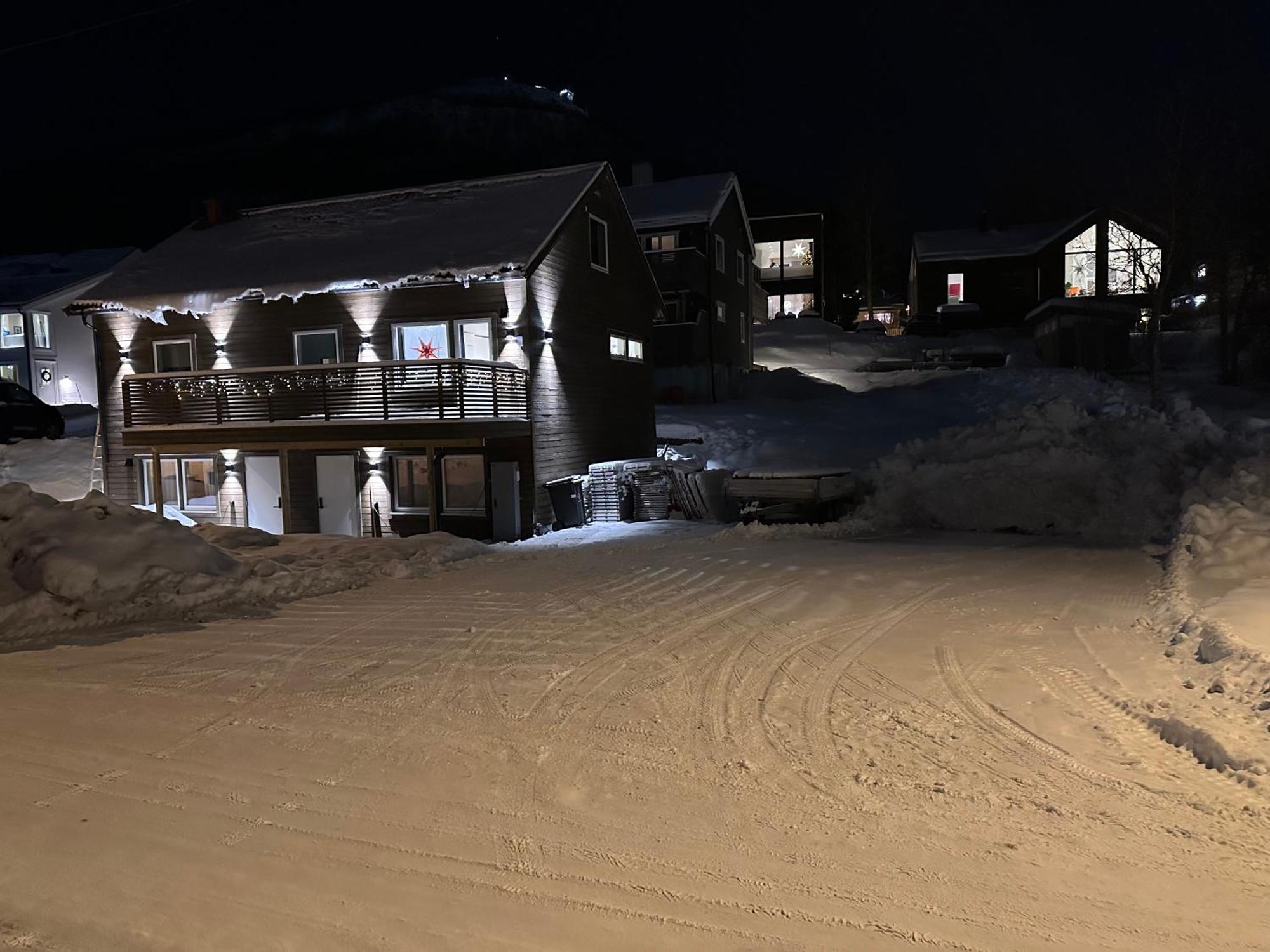 Tromsdalen Aurora Apartments Тромсьо Екстериор снимка